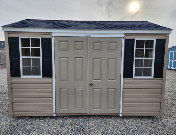 8'x12' Madison Peak With Vinyl Siding 